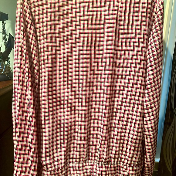 Loft blouse. Like new. - Picture 2 of 3